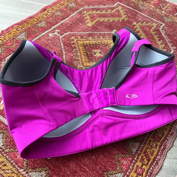 Champion Sports Bra - Picture 2 of 3